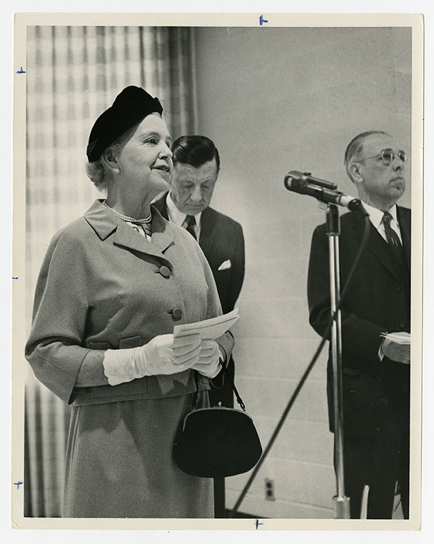 Johnson, Lois