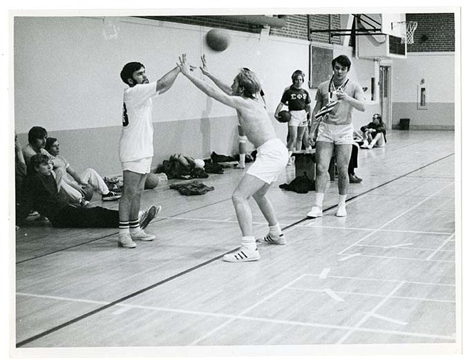 Intramural Basketball (Men's)