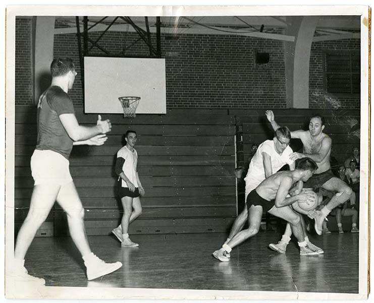 Intramural Basketball (Men's)